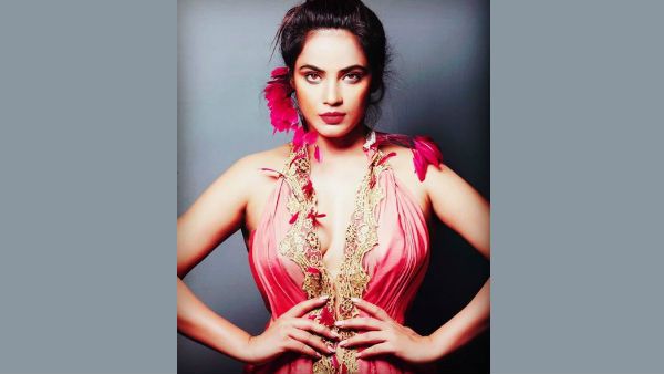 இந்த போட்டோ ஓகே... பிளீஸ், பிகினி போட்டோ போடுங்களேன்... ஹாட் ஹீரோயினிடம் கதறலாகக் கெஞ்சும் ரசிகர்கள்