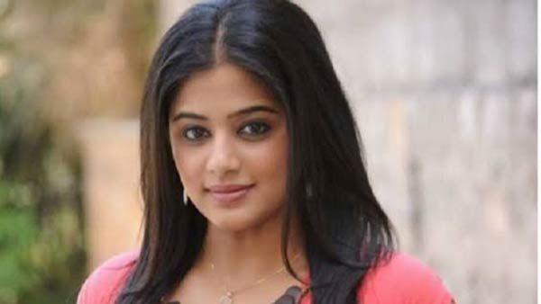 'தலைவி' சசிகலா கேரக்டர் பற்றி பேசமாட்டேன்... டிசம்பர்லயே இந்திக்கு கூப்பிட்டாங்க... பிரியாமணி