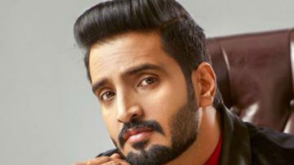 இதென்ன டகால்டி? ஒரே நாளில் சந்தானத்தின் 2 படங்கள் ரிலீஸா? அவசரமாக நடக்கிறது அதிரடி பஞ்சாயத்து