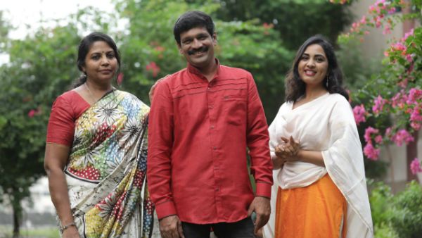 இரு மொழிகளில் தயாராகும் 