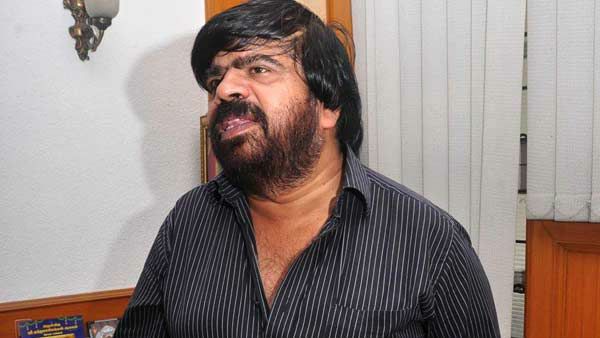 'இன்றைய காதல் டா' அவ்ளோதானா? அடுத்த படத்தில் இசைக் கலைஞர் ஆகிறார் டி.ராஜேந்தர்