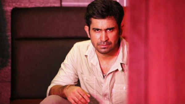 என்னவொரு வில்லத்தனம்... முதன்முறையாக நெகட்டிவ் கேரக்டரில் விஜய் ஆண்டனி... கர்நாடகாவில் ஷூட்டிங்