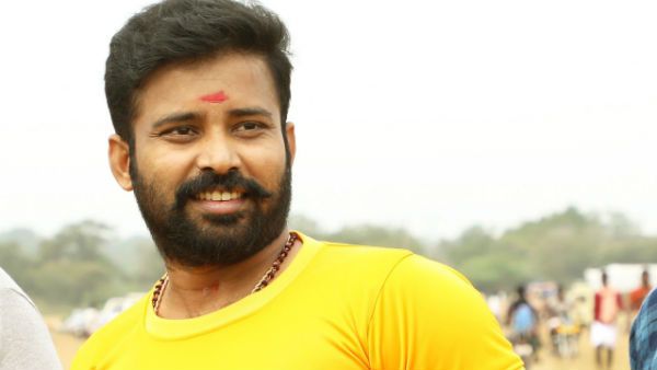 விக்ரம் சுகுமாறனின்“தேரும் போரும்“.. அட்டக்கத்தி தினேஷ் நடிக்கிறார் !