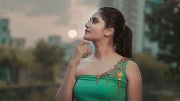 உன் இறக்கையை விரிக்கும் வரை.. லாஸ்லியாவின் புது பிக்ஸ் !