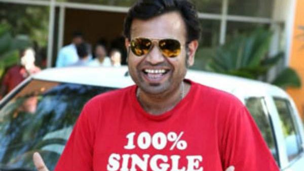 ஃபைனலி.. தாலிக்கட்டும் வீடியோவை வெளியிட்ட பிரேம்ஜி.. முடிஞ்சுடுச்சா? பங்கம் செய்யும் நெட்டிசன்ஸ்!