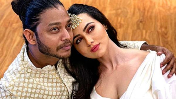 என்னங்க நடக்குது இங்கே? சரமாரியாக இன்ஸ்டாவில் மோதிக் கொள்ளும் நடிகை சனா கானும் முன்னாள் காதலரும்!