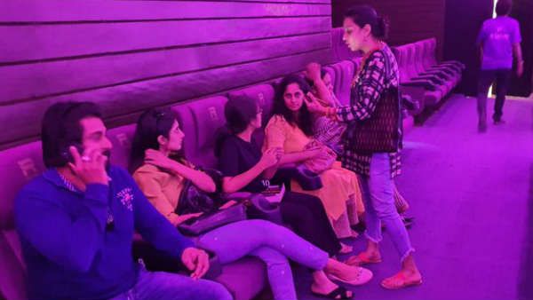 திரெளபதி படம் பார்த்த ஷாலினி அஜித்.. தம்பிக்கு பாராட்டு.. என்ன கதை இப்படி போகுது!