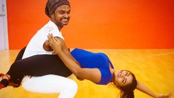 ஆண் நண்பரின் மேலே ஏறி அமர்ந்து.. மீரா மிதுனுக்கே டஃப் கொடுக்கும் ஷாலு ஷம்மு.. வைரலாகும் வீடியோ!