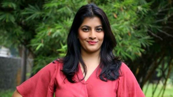 என்னையும் அட்ஜஸ்ட்மெண்ட் பண்ண சொன்னாங்க... பிரபல நடிகரின் மகளுக்கே இந்த நிலையா..?