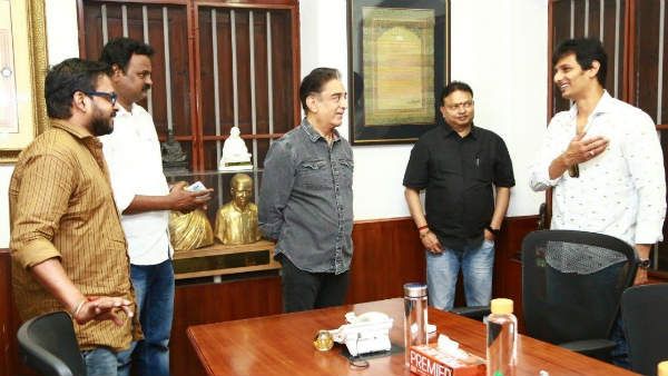 மிஸ்டர் ப்ளு சட்டை.. ஜிப்ஸி படத்தை கேவலமா பேசுனீங்க.. கமல் என்ன பண்ணியிருக்காரு பாருங்க!