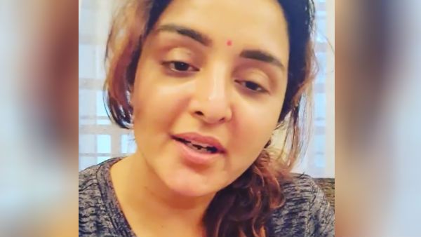 'எல்லாரும் பாதுகாப்பா இருங்க, அது செயின் மாதிரி...' ஸ்பெஷல் வீடியோ வெளியிட்டார் நடிகை மஞ்சு வாரியர்!