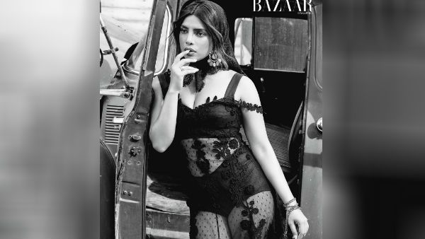 மீரா மிதுன் இந்த போட்டோவ பார்த்தா என்ன சொல்வாங்களோ.. தீயாய் பரவும் பிரியங்கா சோப்ராவின் நியூ லுக்!