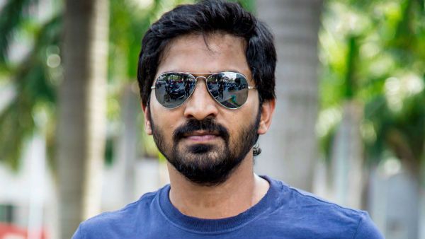 இதுக்கு மேலேயும் கை குலுக்குவீங்க.. அப்பவே சொல்லிருக்காருய்யா வடிவேலு.. தீயாய் பரவும் வீடியோ!