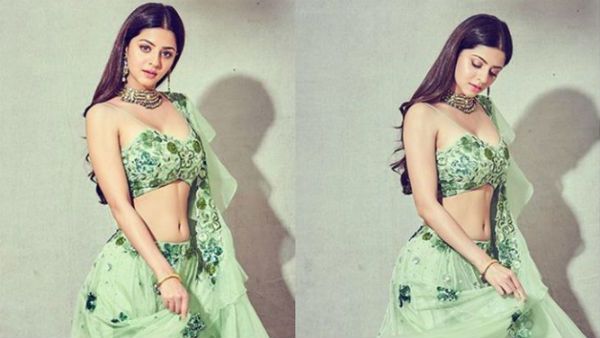 எஃபோர்ட்டே இல்லாம இவ்வளவு ஹாட்டா இருக்கீங்களே.. பாலா பட நடிகையை பார்த்து ஜொள்ளும் நெட்டிசன்ஸ்!