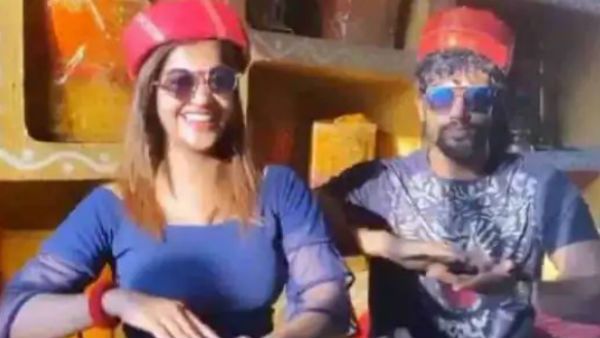 நடிகர் மகனுடன் ஊர் சுற்றும் பிரபல நடிகை.. போட்டிங்.. ஈட்டிங் அதகளம்.. லீக்கான டேட்டிங் போட்டோஸ்?