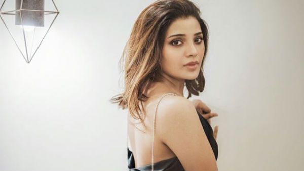 போட்டோ ஷுட்டின் போது கழண்ட டாப்ஸ்.. இப்படி கூடவா போஸ் கொடுப்பாங்க.. வைரலாகும் நடிகையின் போட்டோ!