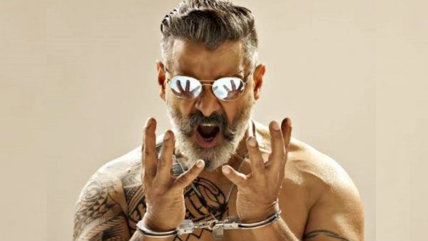 காரணம் இல்லாமல் இல்லை.. டிரெண்டாகும் #ChiyaanVikramForeverக்கு இப்படியொரு காரணம் இருக்கு!