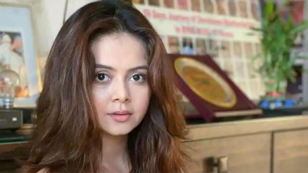 'அந்த நடிகர் பற்றிப் பேசறதை உடனே நிறுத்தணும், இல்லைனா..' பிரபல பிக்பாஸ் நடிகைக்கு கொலை மிரட்டல்!