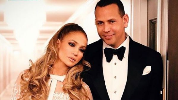 மிரட்டும் கொரோனா.. பிரபல ஹீரோயின் திருமணம் பாதிப்பு.. 'எப்ப நடக்கும்னு தெரியலையே' நடிகை வருத்தம்!