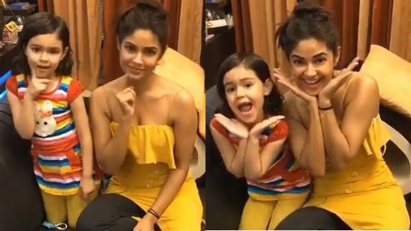 யார் குழந்தைங்க இது..? இவ்ளோ க்யூட்டா பண்றாளே..? பிரபல ஹீரோயினுடன் வீடியோவில் அசத்தும் பாப்பா!