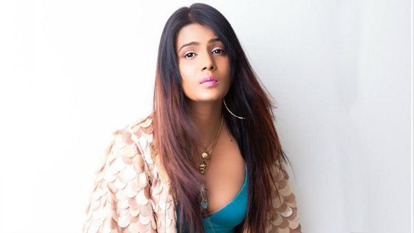 நீங்க போடுற போட்டோ கூட பரவாயில்ல.. ஆனா கொடுக்குற கேப்ஷன் இருக்கே.. நடிகையால் கடுப்பான நெட்டிசன்ஸ்!