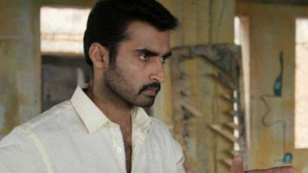 'ஒரு நாள்'.. நந்தா குரலில் காணொளி.. ஏற்றத்தாழ்வுகளை மறந்து நம்பிக்கையுடன் இருப்போம் !