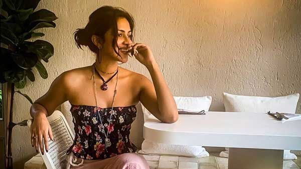 ஒண்ணும் குடி முழுகி போகாது.. இது ஒண்ணும் எலி ரேஸ் கிடையாது.. யாருக்கு சொல்கிறார் அமலா பால்?