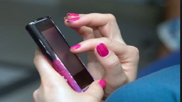 அப்போ புரியல.. இப்போ புரியுது.. ஆண்களுக்கு எதிராக அந்த நடிகை போட்ட டிவீட்டுக்கு இதுதான் காரணமா?