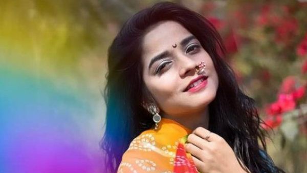 லாக்டவுனால் மன அழுத்தம்.. பிரபல இளம் டிவி நடிகை, தூக்குப் போட்டுத் தற்கொலை.. ரசிகர்கள் அதிர்ச்சி!