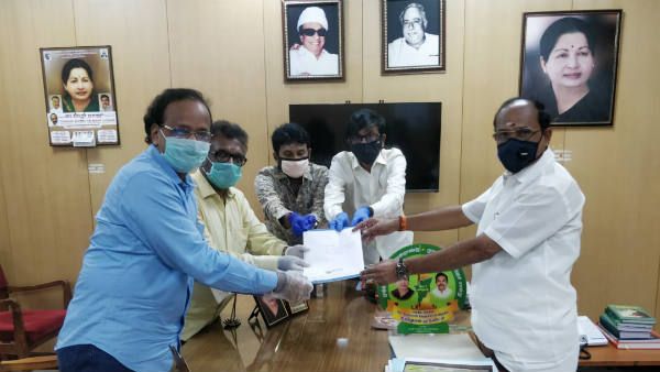 போஸ்ட் புரொடக்‌ஷன் வேலைகளுக்கு அனுமதி வழங்கணும்.. சினிமா தயாரிப்பாளர்கள் முதல்வரிடம் கோரிக்கை!