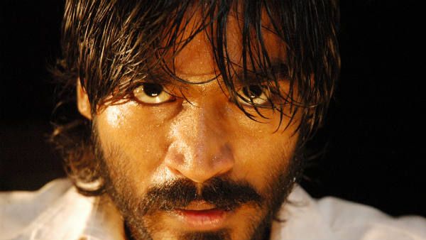 எங்க ஏரியா உள்ள வராத.. வெறித்தனமான கேங்ஸ்டர் படம்.. டிரெண்டாகும் #14YearsOfEpicPudhupettai