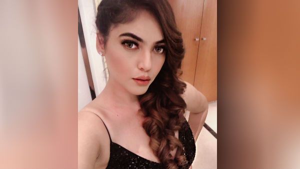 ரொம்ப நடிக்காதீங்க.. கொஞ்சம் கூட குற்ற உணர்ச்சியே இல்லையா.. நடிகையை வெளுத்து வாங்கிய நெட்டிசன்ஸ்!