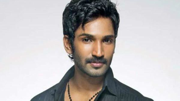 லாக்டவுனால் பாதிக்கப்பட்ட உதவி இயக்குனர்கள்..ஒரு மாதத்துக்கான உணவுப்பொருட்கள் வழங்கிய நடிகர் ஆதி!