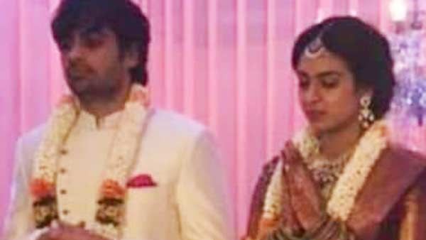 பிரபல சினிமா இயக்குனருக்கு திருமண நிச்சயதார்த்தம்.. காதலியை கரம் பிடிக்கிறார்.. நடிகர்கள் வாழ்த்து!