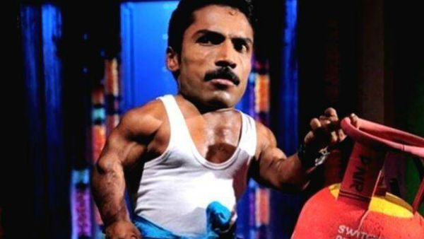 ஒரே விரலால் சிலிண்டரை தூக்கிய நடிகர்.. 'உங்களால முடியுமா பாஸ்?' பாடிபில்டர் நடிகருக்கு சவால்!