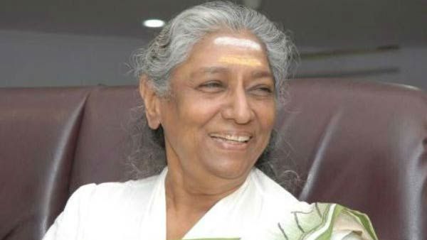 பாடகி எஸ்.ஜானகிக்கு அறுவை சிகிச்சை.. வதந்திகளை பரப்பவேண்டாம்.. குடும்பத்தினர் வேண்டுகோள்!