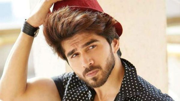 செலவுகள் விர்ர்ர்.. முதுகுவலி வேற.. தாக்குப்பிடிக்க முடியல..வேதனையில் ஊர் திரும்பிய டிவி நடிகர்!