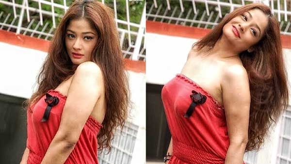 ஸ்ட்ராப்லெஸ்.. ரெட் கலர் டாப்ஸில்.. இன்னாம்மா ஹாட்டா இருக்காரு நம்ம கிரண்.. ஜொள்ளு விடும் ஃபேன்ஸ்!