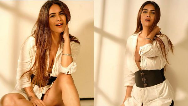 பேண்ட் போடாமல்.. வெறும் சட்டையுடன் போஸ்.. வெளுத்து வாங்கிய நெட்டிசன்ஸ்!