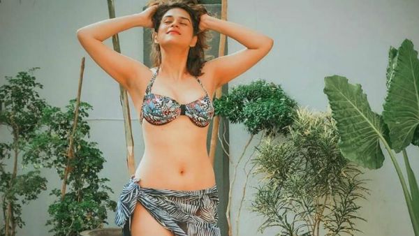 டூ பீஸில் உச்சகட்ட கவர்ச்சி..கூல் போஸ் கொடுத்த ஷ்ரத்தா தாஸ்..குவியும் லைக்ஸ் !