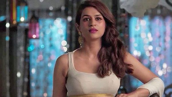 அதிக மின் கட்டணம்.. பிரசன்னா.. கார்த்திகா நாயரை தொடர்ந்து.. இந்த பிரபல நடிகையும் புலம்பல்!