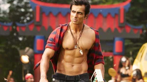 கடைசி நேரத்தில் சோனு சூட்டுக்கு அனுமதி மறுப்பு.. தடுத்தது நாங்க இல்ல.. மும்பை போலீசார் விளக்கம்?