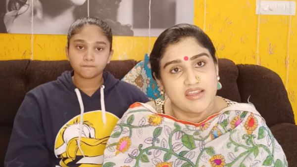 நல்லா வாய்ல வருது.. சாக்கடைங்க.. மகளுக்கு அட்வைஸ் கூறியவர்களை கிழித்து தொங்கவிட்ட வனிதா!