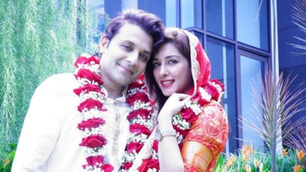 கொரோனா லாக்டவுனில்.. சத்தம் போடாமல் 2 வது திருமணம் செய்துகொண்ட பிரபல நடிகை.. தொழிலதிபரை மணந்தார்!