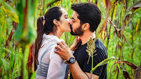 அடல்ட் அலர்ட்: கிளைமேக்ஸ், நேக்கட் படங்களுக்கு போட்டியாக வரும் ‘டர்ட்டி ஹரி’.. ஆன்லைனில் ரிலீஸா?