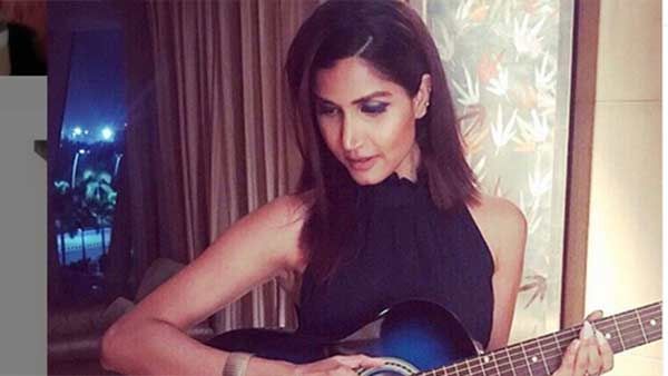 பிரபல இளம் நடிகை மரணம்.. கடவுளுக்கு மட்டுமே தெரியும்.. இறப்பதற்கு முன் உருக்கமான போஸ்ட்!