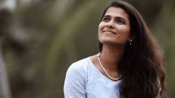 அம்மாவிடம் சொன்னதை செய்து காட்டி விட்டேன்.. இயக்குனர் ஹலிதா ஷமீம் நெகிழ்ச்சி !