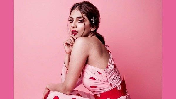 இப்படியா ஓபனா கேட்குறது.. வாழ்த்திய கையோடு தனுஷிடம் வாய்ப்பு கேட்ட மாஸ்டர் பட நடிகை!