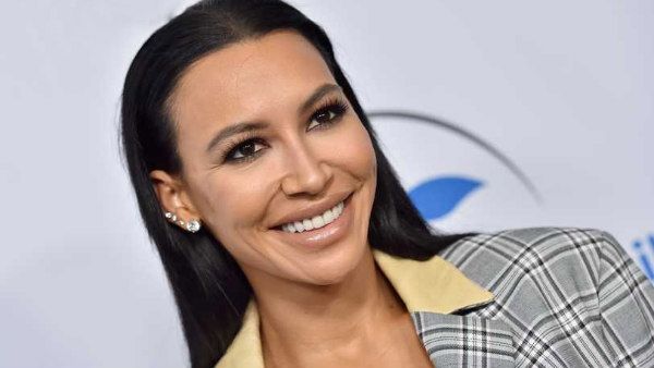 ஏரியில் மாயமாவதற்கு முன், குடும்பத்துக்கு நடிகை அனுப்பிய மகனின் போட்டோ.. மீட்புக் குழு தீவிரம்!