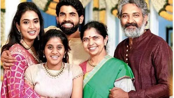 குடும்பத்துடன் கொரோனா.. பண்ணை வீட்டில் தனிமைப்படுத்திக் கொண்ட பிரமாண்ட இயக்குனர் ராஜமவுலி!